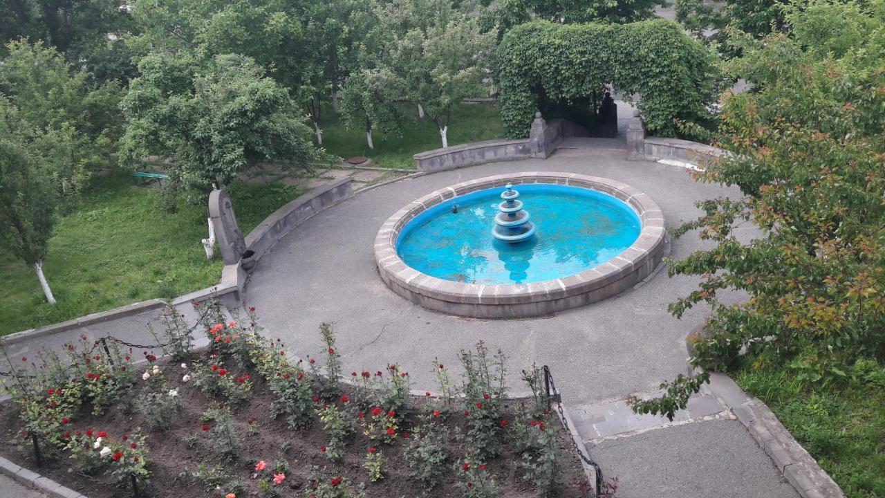 Dina Hotel Sisian Exterior photo